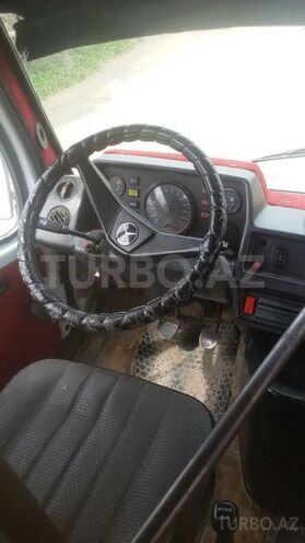 Mercedes 208 D 1995, 488,000 km - 2.5 л - Bakı
