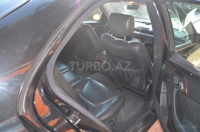 Mercedes S 320 2003, 262,000 km - 3.2 л - Bakı