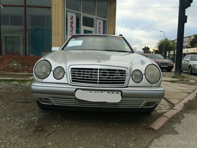 Mercedes E 240 1998, 387,951 km - 2.4 l - Bakı