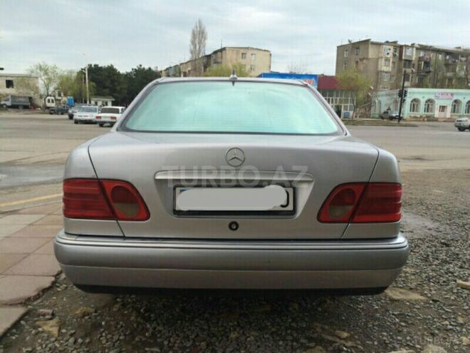 Mercedes E 240 1998, 387,951 km - 2.4 l - Bakı