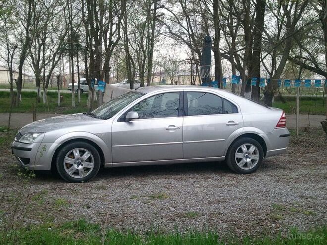 Ford Mondeo 2006, 195,000 km - 2.0 l - Bakı
