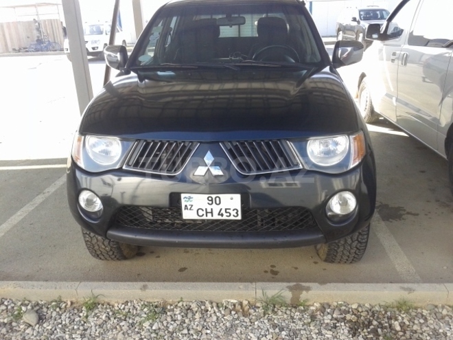 Mitsubishi L200 2007, 134,000 km - 2.5 l - Bakı
