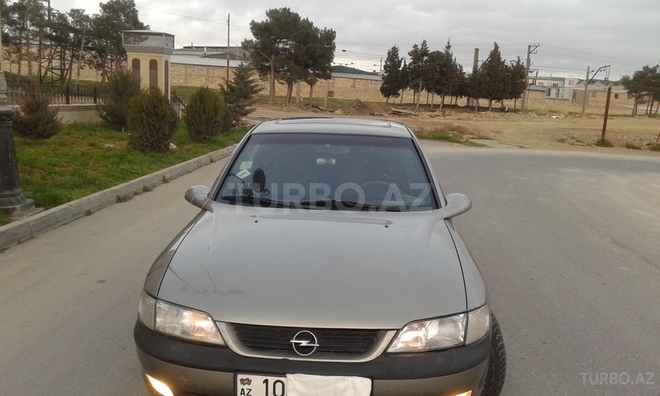 Opel Vectra 1997, 217,000 km - 1.8 l - Bakı