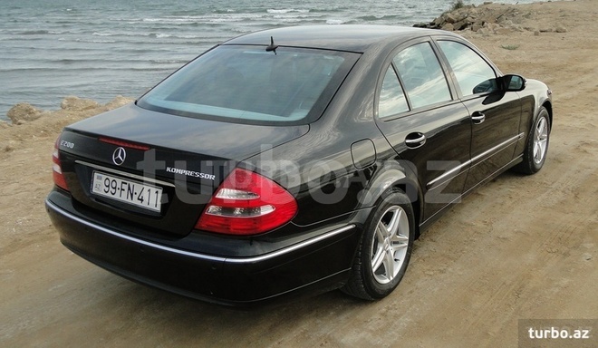 Mercedes E 200 2004, 152,000 km - 1.8 l - Bakı