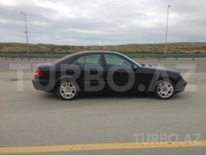 Mercedes E 240 2002, 148,000 km - 2.6 l - Bakı