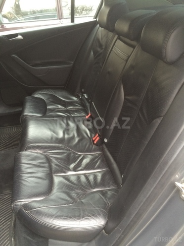 Volkswagen Passat 2006, 263,000 km - 2.0 l - Sumqayıt