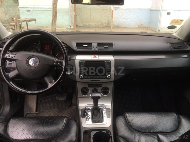 Volkswagen Passat 2006, 263,000 km - 2.0 l - Sumqayıt
