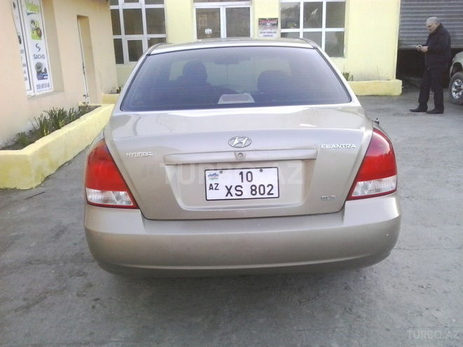 Hyundai Elantra 2001, 216,000 km - 2.0 l - Sumqayıt