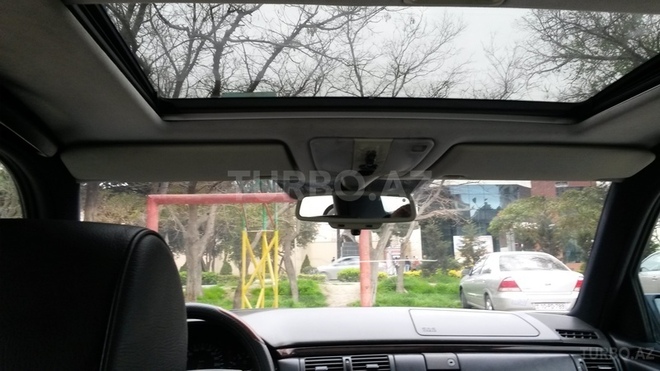 Mercedes E 230 1996, 210,000 km - 2.3 l - Bakı