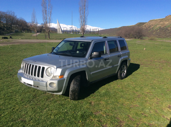 Jeep Patriot 2007, 146,000 km - 2.4 l - Bakı