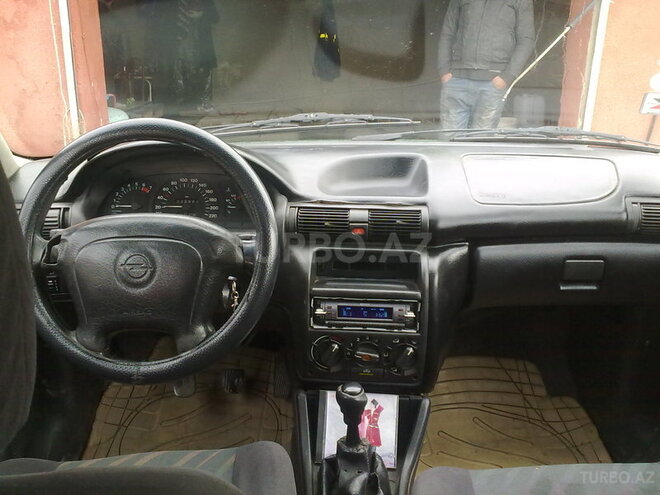 Opel Astra 1997, 333,333 km - 1.6 l - Bakı