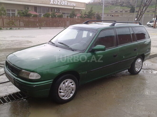 Opel Astra 1997, 333,333 km - 1.6 l - Bakı