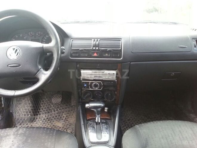 Volkswagen Golf 2000, 156,867 km - 1.6 l - Bakı