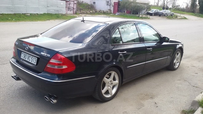 Mercedes E 320 2004, 235,000 km - 3.2 л - Bakı