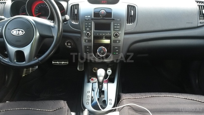 Kia Cerato 2009, 120,000 km - 1.6 л - Bakı