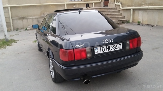 Audi 80 1994, 225,000 km - 2.3 l - Bakı