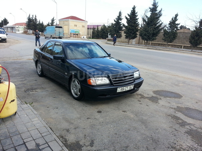 Mercedes C 180 1999, 220,000 km - 1.8 л - Bakı