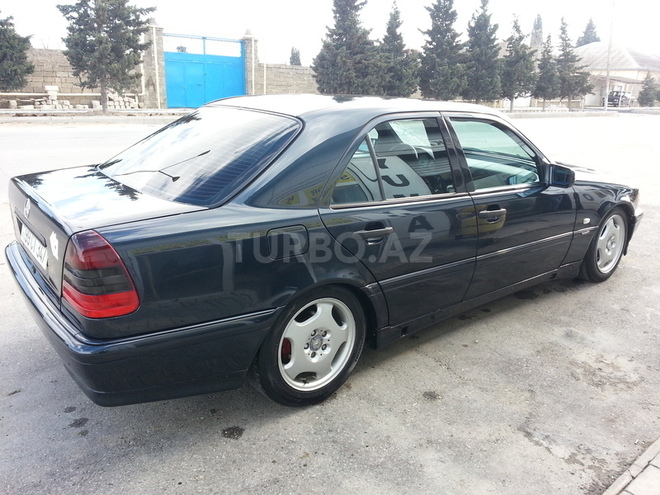 Mercedes C 180 1999, 220,000 km - 1.8 л - Bakı