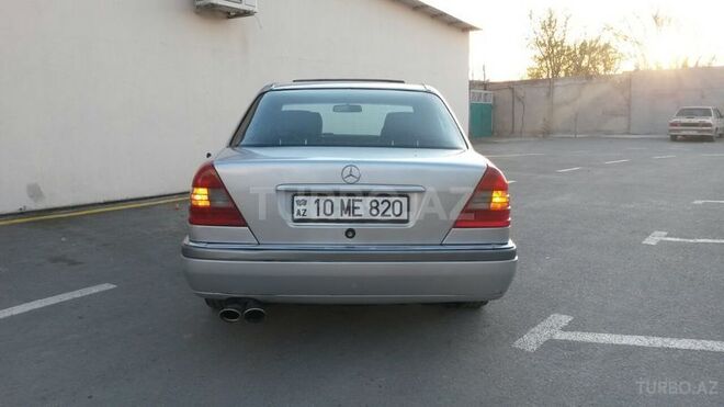 Mercedes C 220 1995, 250,000 km - 2.2 l - Bakı