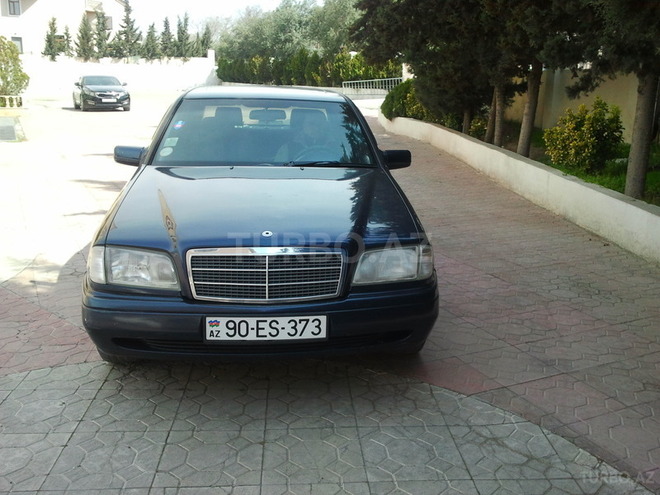 Mercedes C 180 1996, 285,000 km - 1.8 l - Bakı