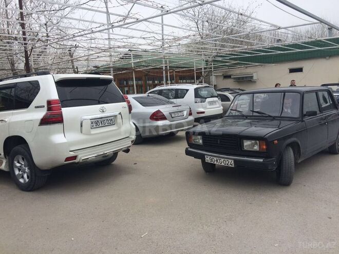 LADA (VAZ) 2107 2011, 4,238 km - 1.6 l - Bakı