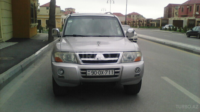 Mitsubishi Pajero 2003, 14,000 km - 3.0 l - Bakı