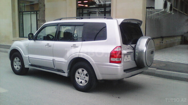 Mitsubishi Pajero 2003, 14,000 km - 3.0 l - Bakı