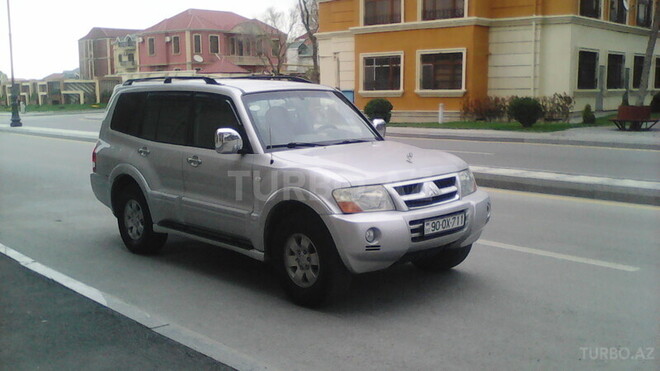 Mitsubishi Pajero 2003, 14,000 km - 3.0 l - Bakı
