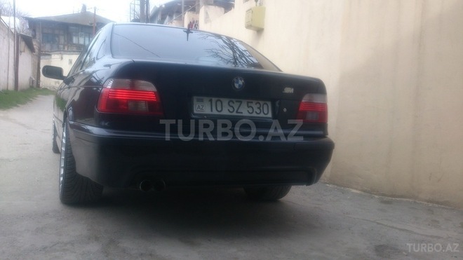 BMW 530 2001, 290,000 km - 3.0 l - Bakı
