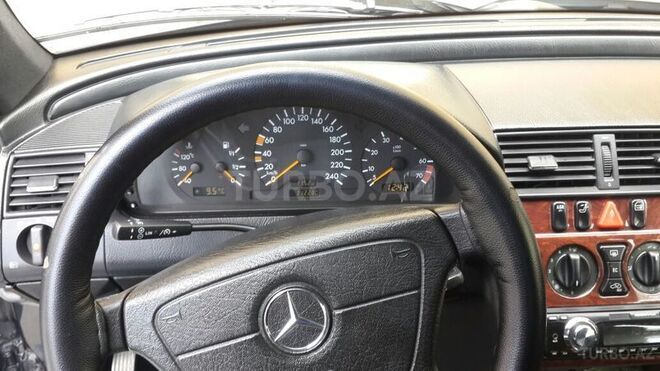 Mercedes C 180 1998, 312,000 km - 1.8 l - Sumqayıt