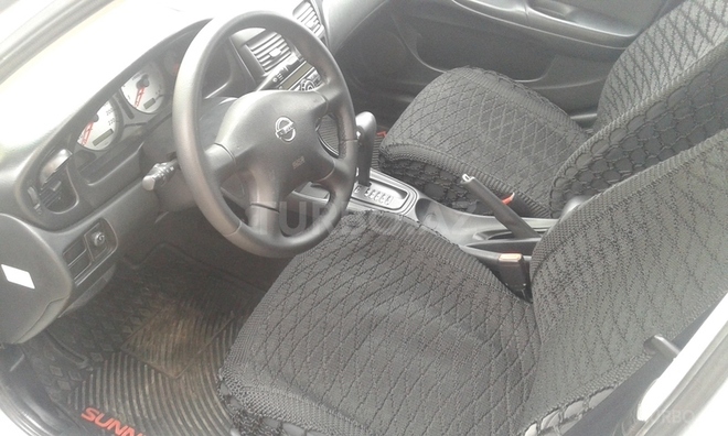 Nissan Sunny 2010, 49,000 km - 1.6 l - Bakı