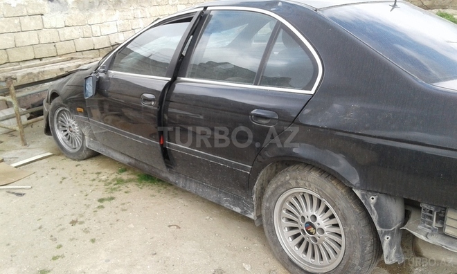 BMW 523 1997, 250,000 km - 2.5 л - Bakı