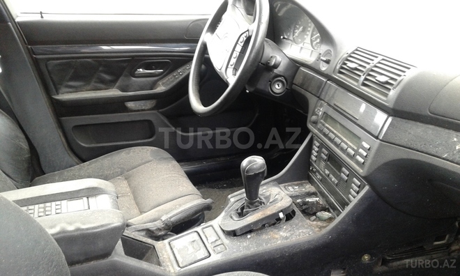 BMW 523 1997, 250,000 km - 2.5 л - Bakı
