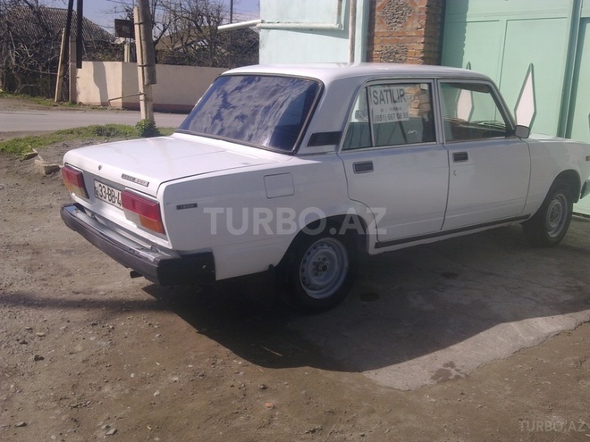 LADA (VAZ) 2107 1984, 164,524 km - 0.2 l - Samux