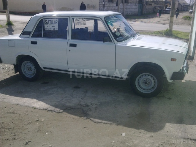 LADA (VAZ) 2107 1984, 164,524 km - 0.2 l - Samux