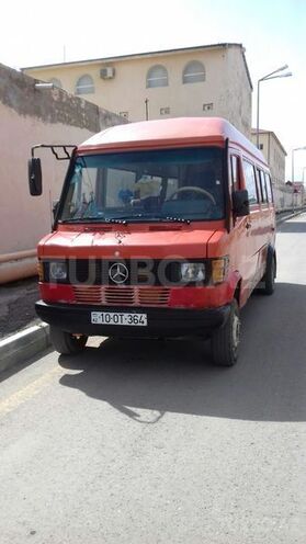 Mercedes 208 D 1993, 338,400 km - 2.9 л - Bakı