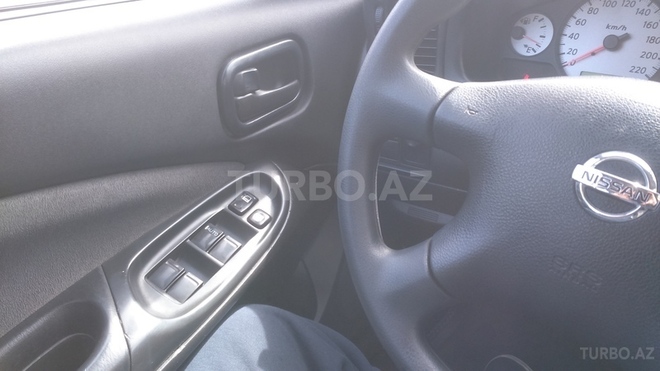 Nissan Sunny 2007, 156,700 km - 1.3 l - Bakı