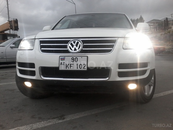 Volkswagen Touareg 2005, 142,000 km - 4.2 l - Bakı