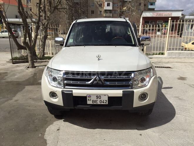 Mitsubishi Pajero 2007, 139,000 km - 3.0 l - Bakı