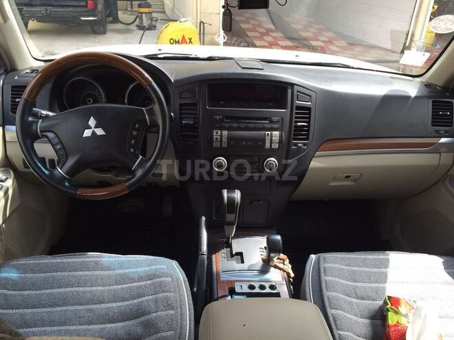 Mitsubishi Pajero 2007, 139,000 km - 3.0 l - Bakı