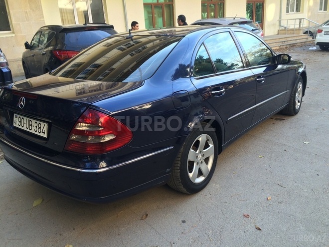 Mercedes E 220 2002, 220,000 km - 2.2 l - Bakı