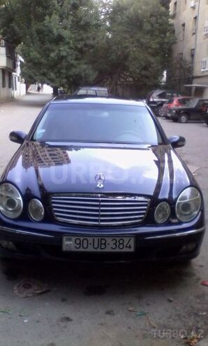 Mercedes E 220 2002, 220,000 km - 2.2 l - Bakı