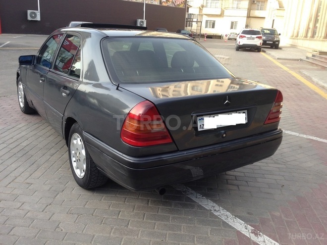 Mercedes C 180 1996, 245,000 km - 1.8 l - Bakı
