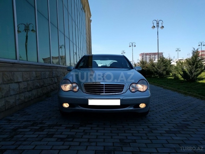 Mercedes C 200 2001, 230,000 km - 2.0 л - Bakı