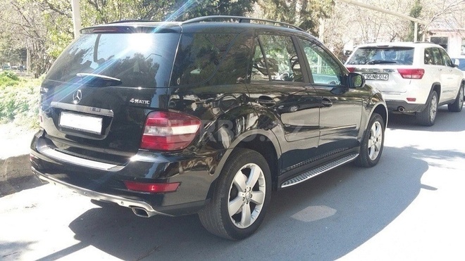 Mercedes ML 350 2009, 100,000 km - 3.5 l - Bakı