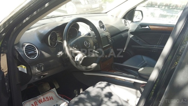 Mercedes ML 350 2009, 100,000 km - 3.5 l - Bakı