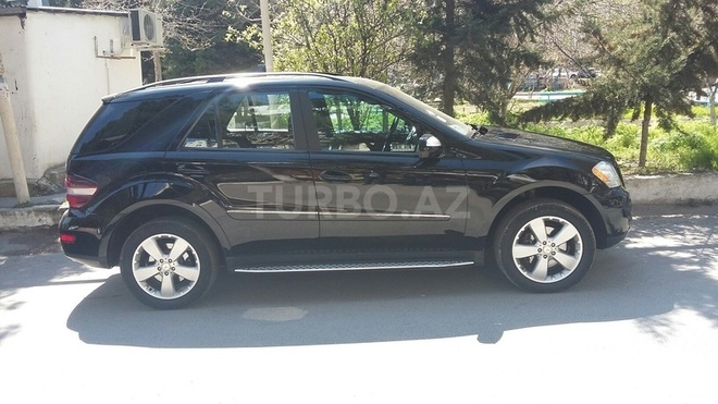 Mercedes ML 350 2009, 100,000 km - 3.5 l - Bakı