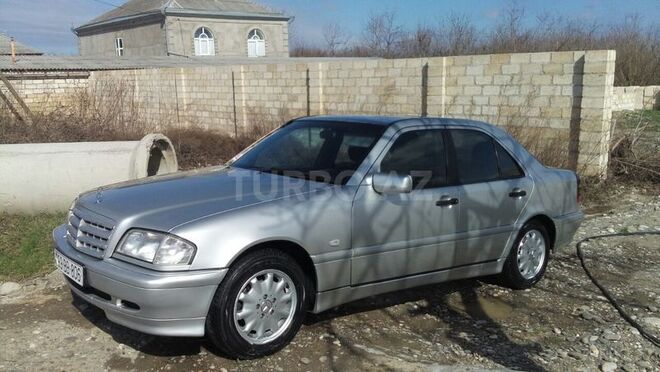 Mercedes C 200 1998, 242,000 km - 2.2 л - Bakı