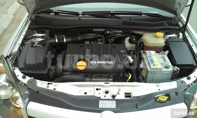 Opel Astra 2005, 108,000 km - 1.8 l - Gəncə
