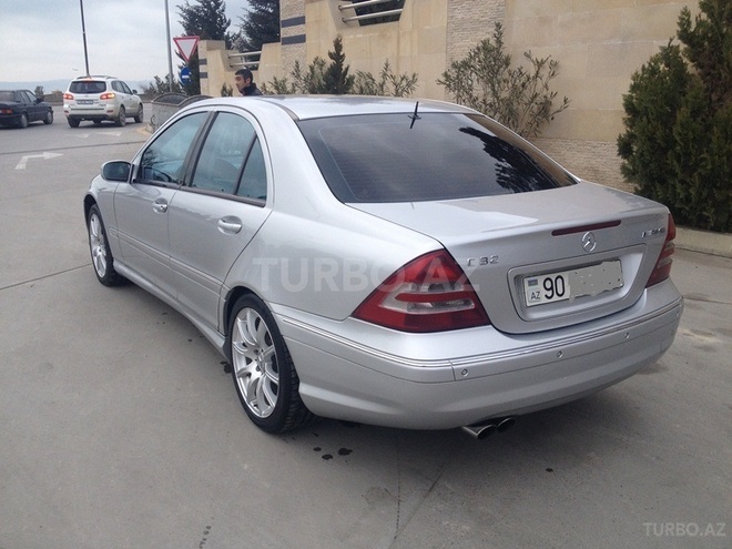Mercedes C 32 AMG 2004, 201,300 km - 3.2 л - Bakı